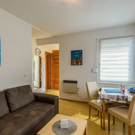 Ferienhaeuser Hitthim - Neuendorf Baabe