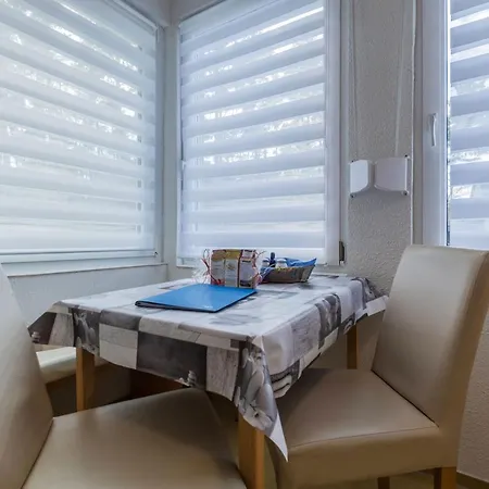 Apartment Ferienhaeuser Hitthim - Neuendorf Baabe